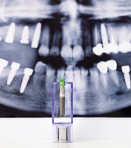 Implantología-Odontología-Clinic-Mallorca-MED